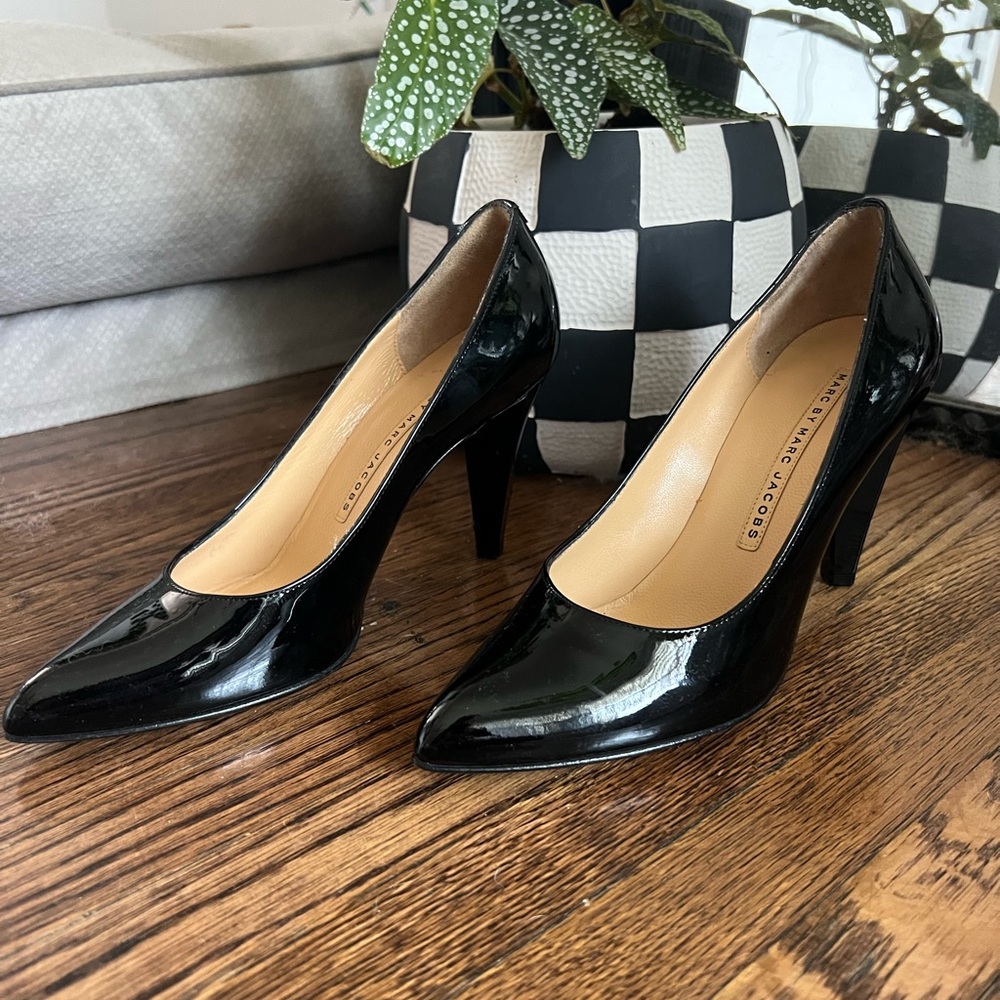 Vintage Marc by Marc Jacob’s Black Patent Leather Heels